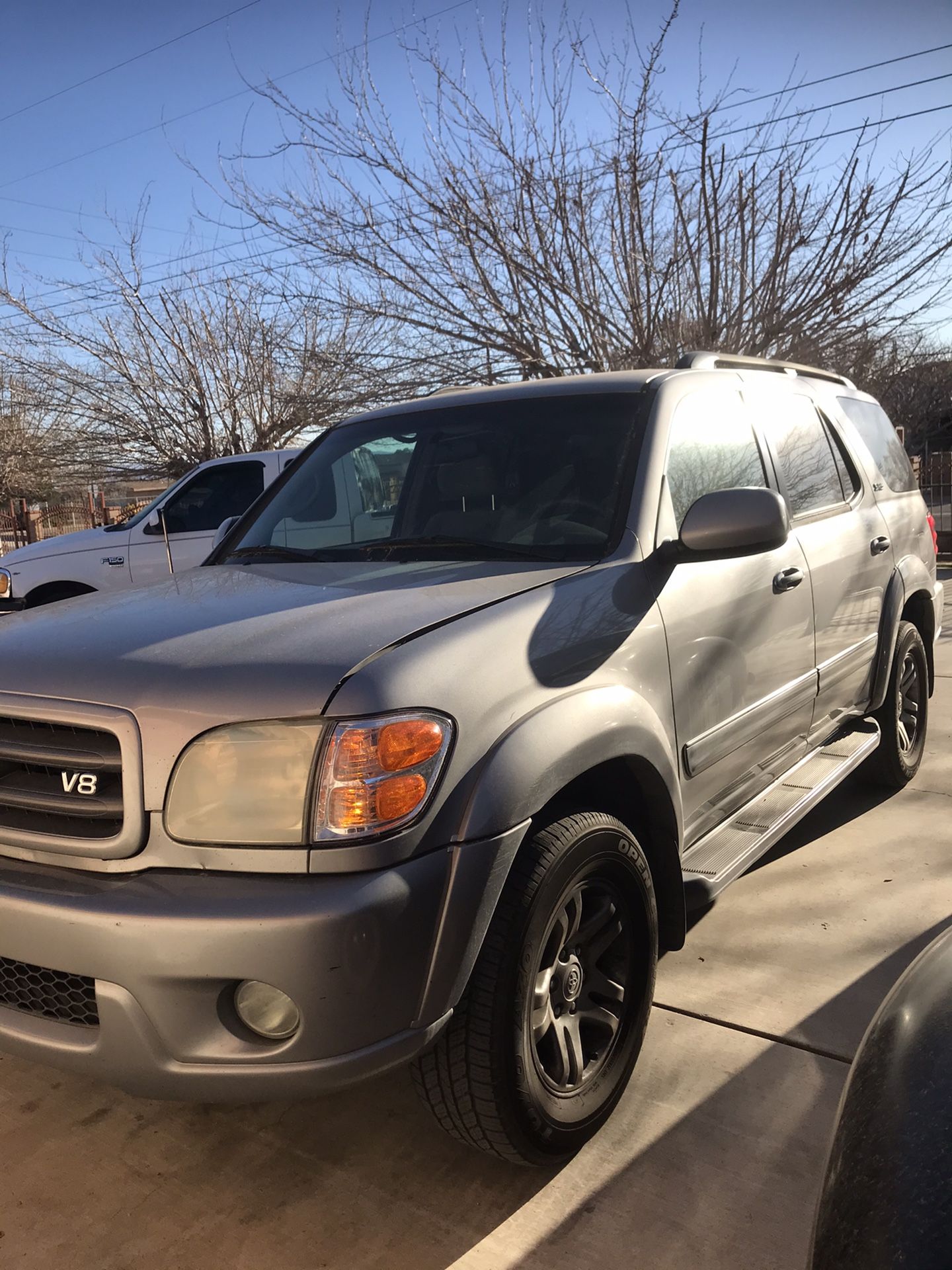 2004 Toyota Sequoia