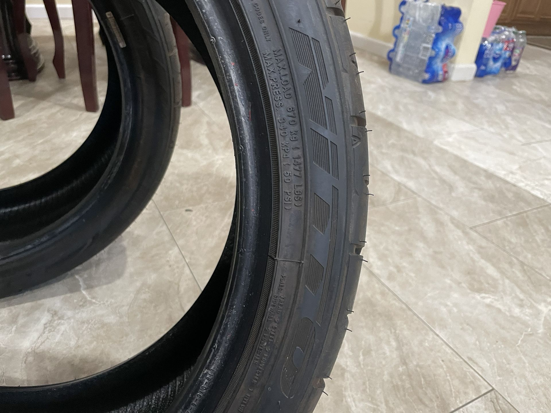 Only 2 Wheels Size 18” 255/35zR18 94 W - Nitto