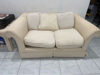 Love seat