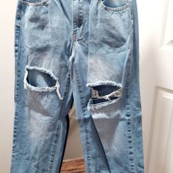 Super Cute Outfit - Wide Leg Jeans And Top