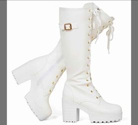 New White Laced Up Boots!