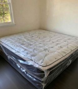 New Mattress Must Sell  (Unopened in Plastic)