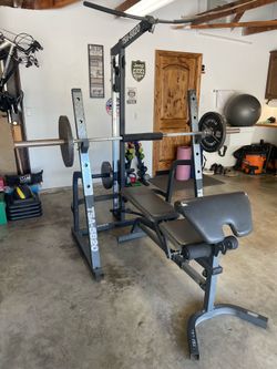 Weight Machine with 45lb and 35lb Weights