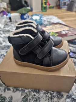 Kids UGG shoes