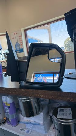 Ford F150 Right Side mirror