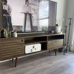 Tv Stand! Mid Century Style 