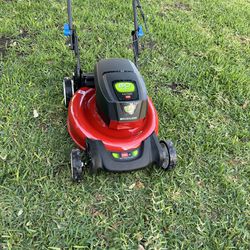 Toro 60V Battery Powered Self Propelled Lawn Mower Brand New Tool Only No Battery Or Charger Are Included 