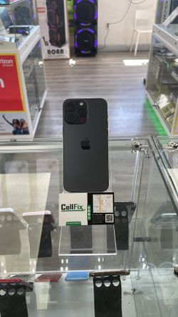 iPhone 16 pro max unlocked $50 down