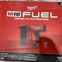 Milwaukee Nail Gun  2746-20