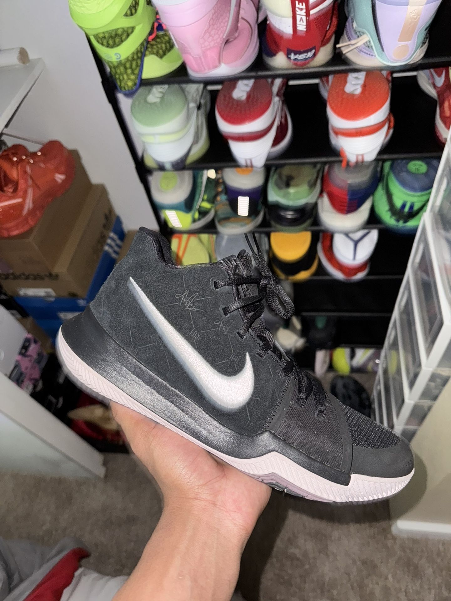 Kyrie 3