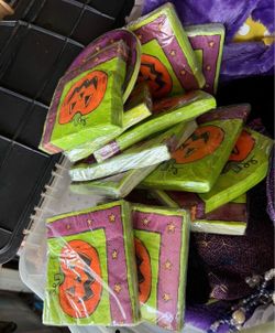 Halloween Pumpkin Paper Napkins – Multiple Packs