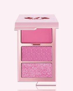 ONE/SIZE by Patrick Starrr Cheek Clapper 3D Blush Palette ATTENTION SEEKER
