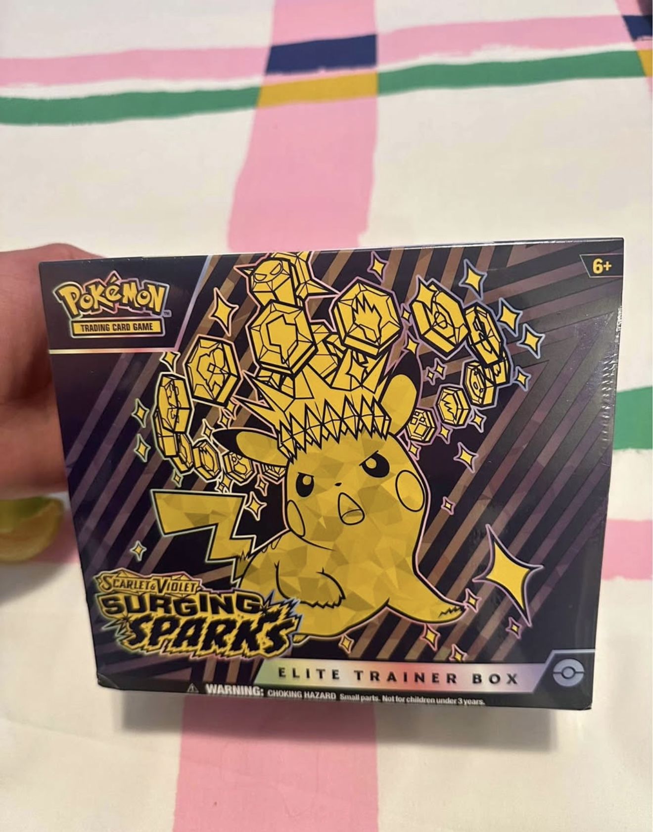 Pokemon Surging Sparks Etb