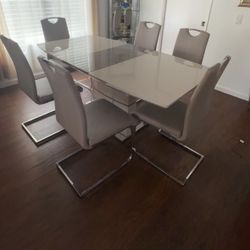 Dining Table With 6 Chairs 