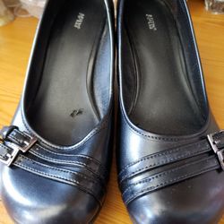 Ladies Shoes