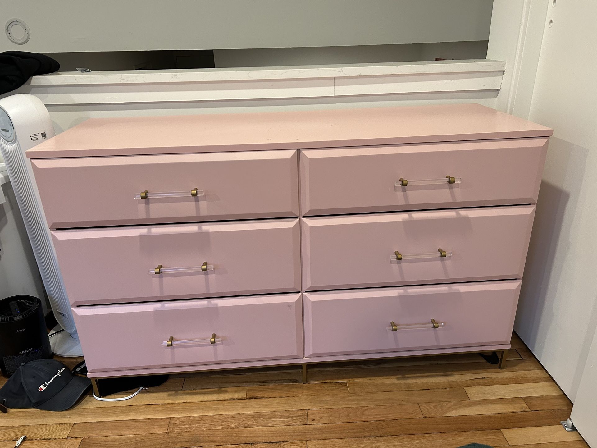 Gorgeous 6 Drawer Pink Dresser