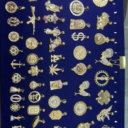 14K GOLD MEN PENDANTS 