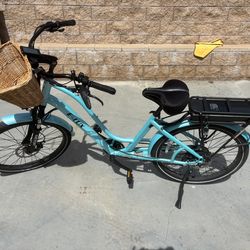 E-Lux 24 inch Malibu GT electric bike