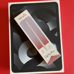 Apple iPad Air 5th Generation (M1 Chip) 256gb with Box, Pen And Keyboard 