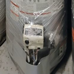 40 Gal Water 💦 Heater 