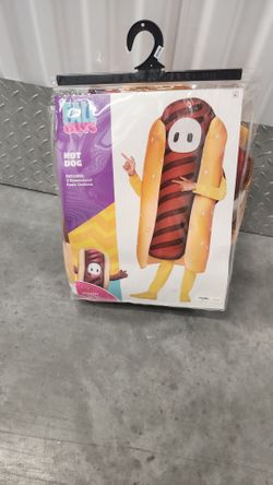 Costume
