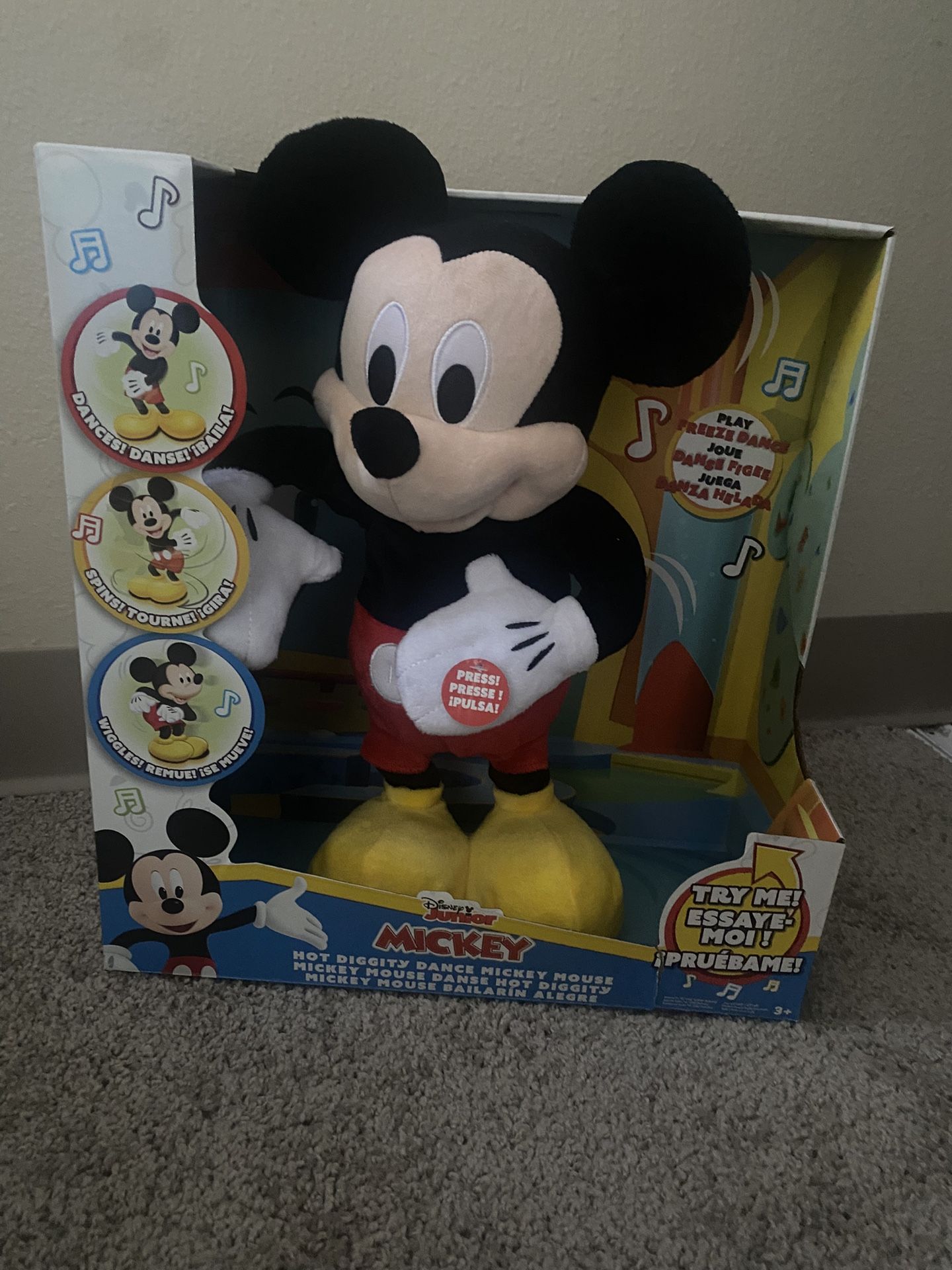 Dancing Mickey NEW