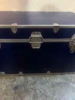 CN Footlocker XL Trunk wood/steel