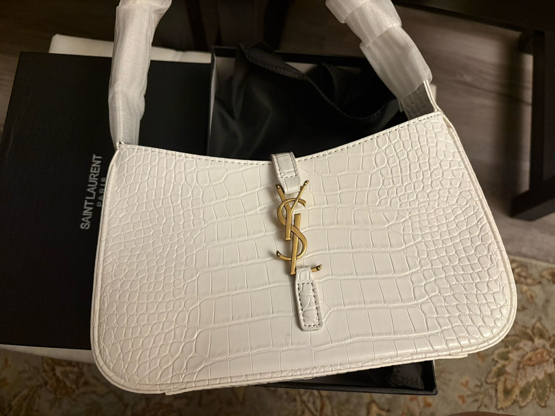 Ysl White Alligator And Gold Shoulder Purse