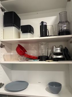 Glasses/mugs/meal prep/dishes