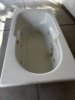 Bathtub With Jets