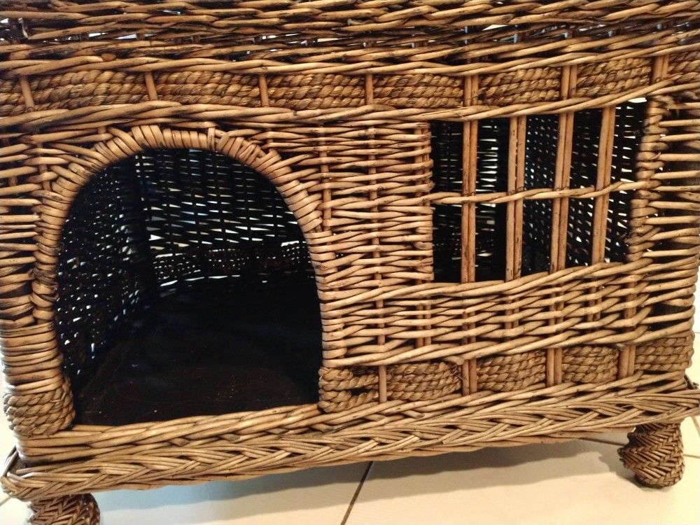 Wicker cat house