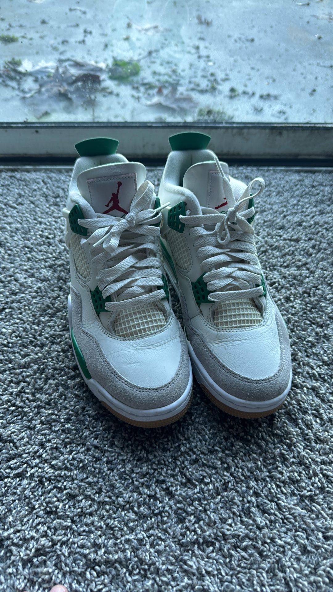 Jordan 4 Sb Green Size 8