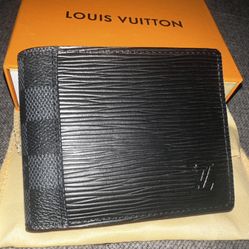 wallet and card holder