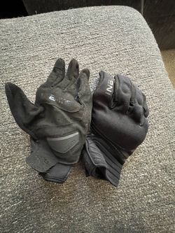 Small motorcycle gloves
