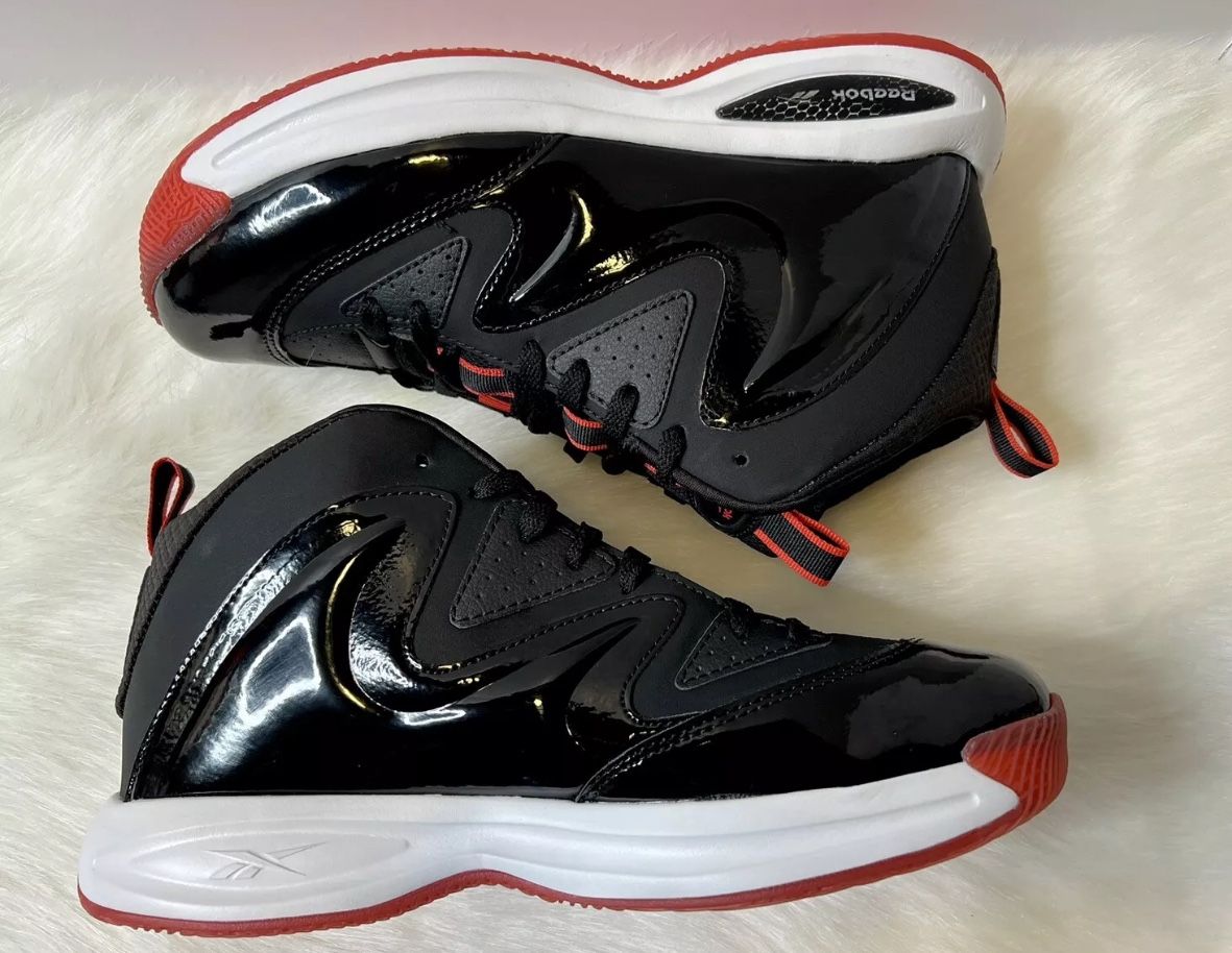 Reebok Galaxy1 Basketball Shoes men's size 10.5 *NEW* (Black/Red Patent)