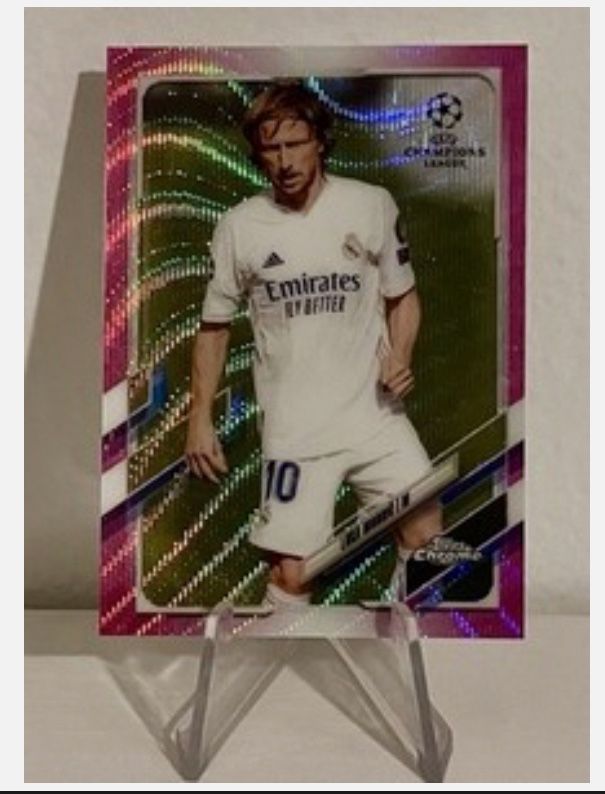 2020-21 Topps Chrome UEFA Champions League LUKA MODRIC Pink X-Fractor #75 Madrid