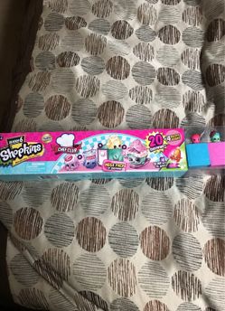 20 Shopkins mega pack