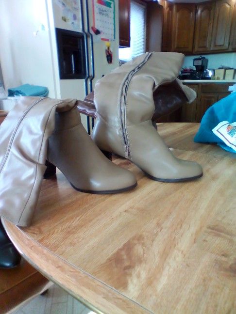 Knee High  Easy Street Boots