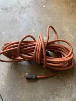 Heavy duty 12 gage extension cord