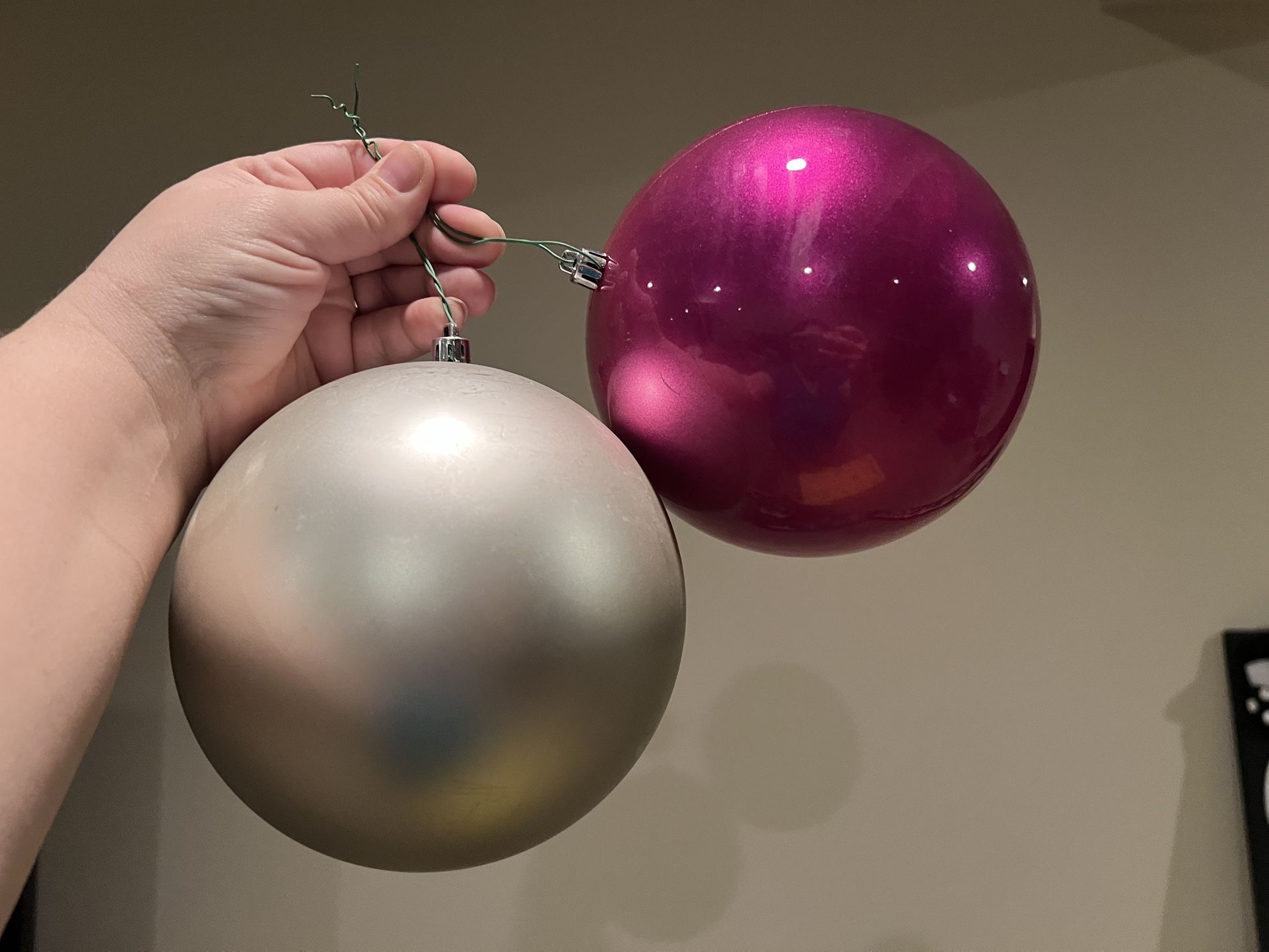 XL Ornament Balls 5in 150 Count
