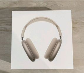 Apple AirPods Max Headphones