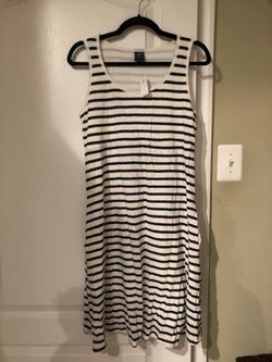 GAP maternity dress
