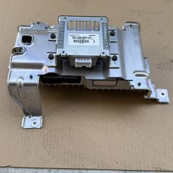 08-15 Infiniti G37 Bose Amplifier (28060-JL02A)