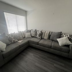 RTG Sectional Cindy Crawford 2017 Edition