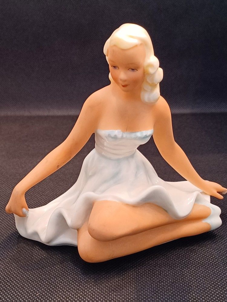 1950's Figurines