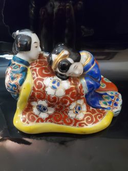 Rare Vintage Kutani Japanese Porcelain Fertility Sculpture 