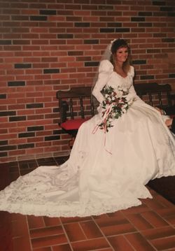 Vintage 1992 Wedding Gown, Size 8