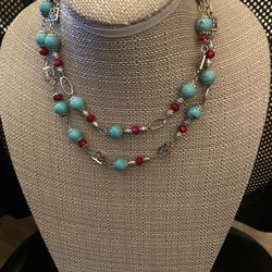 Blue And Red Necklace , Versatile !