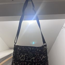 Relic by Fossil Leopard Print Multi-Pocket Crossbody Bag.