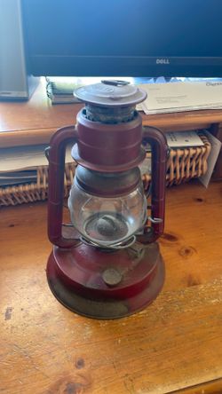 Dietz Red Lantern stamped So Calif Gas Co